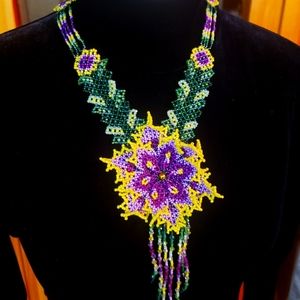 HANDMADE  BEADED NECKLACE